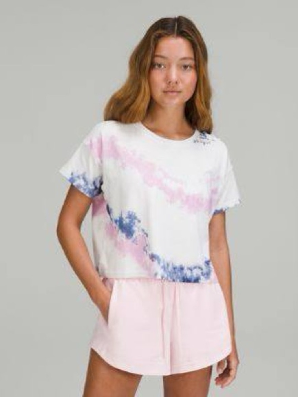 Lululemon Cates T-Shirt
Diverge Dye Pink Multi